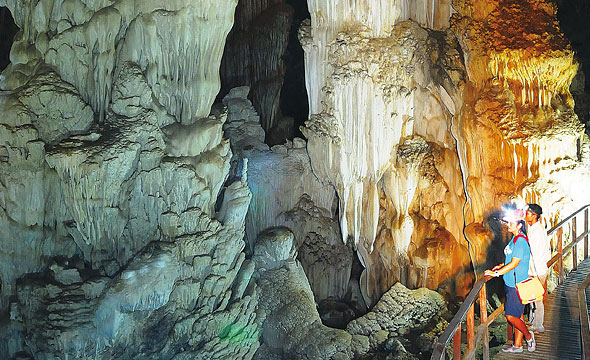Chet Khot Cave
