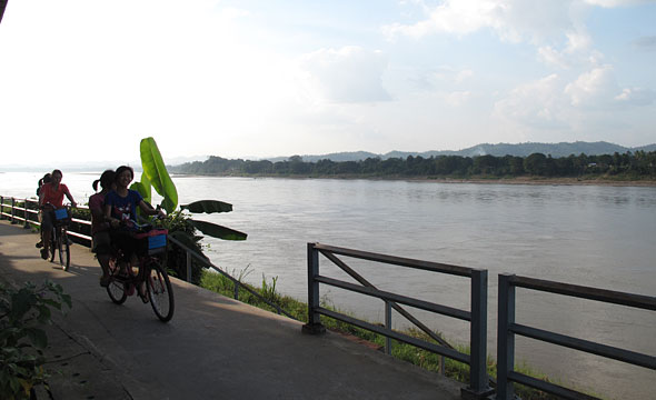 Chiang Khan