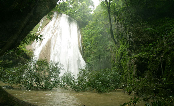 Namtok Phu Toei